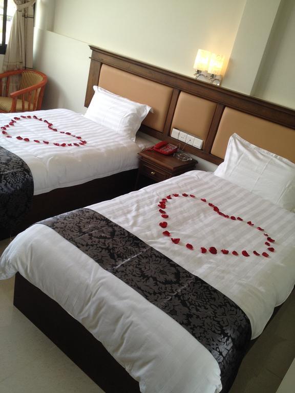 Hotel Myitkyinā Pokój zdjęcie
